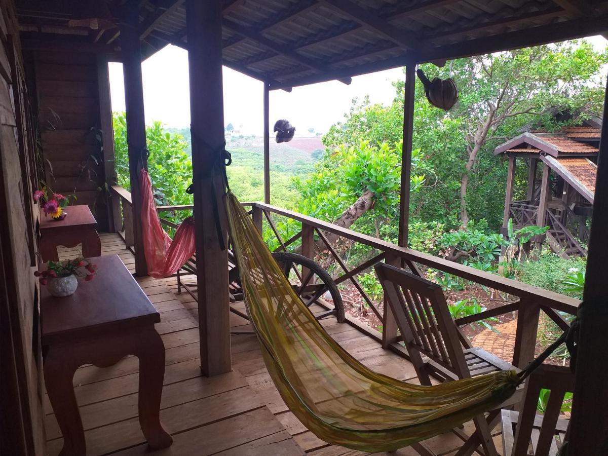 Nature House Eco-Lodge&jungle trek Banlung Exterior foto