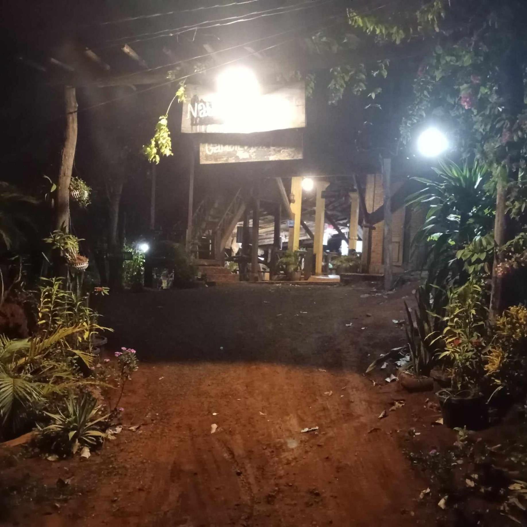 Nature House Eco-Lodge&jungle trek Banlung Exterior foto