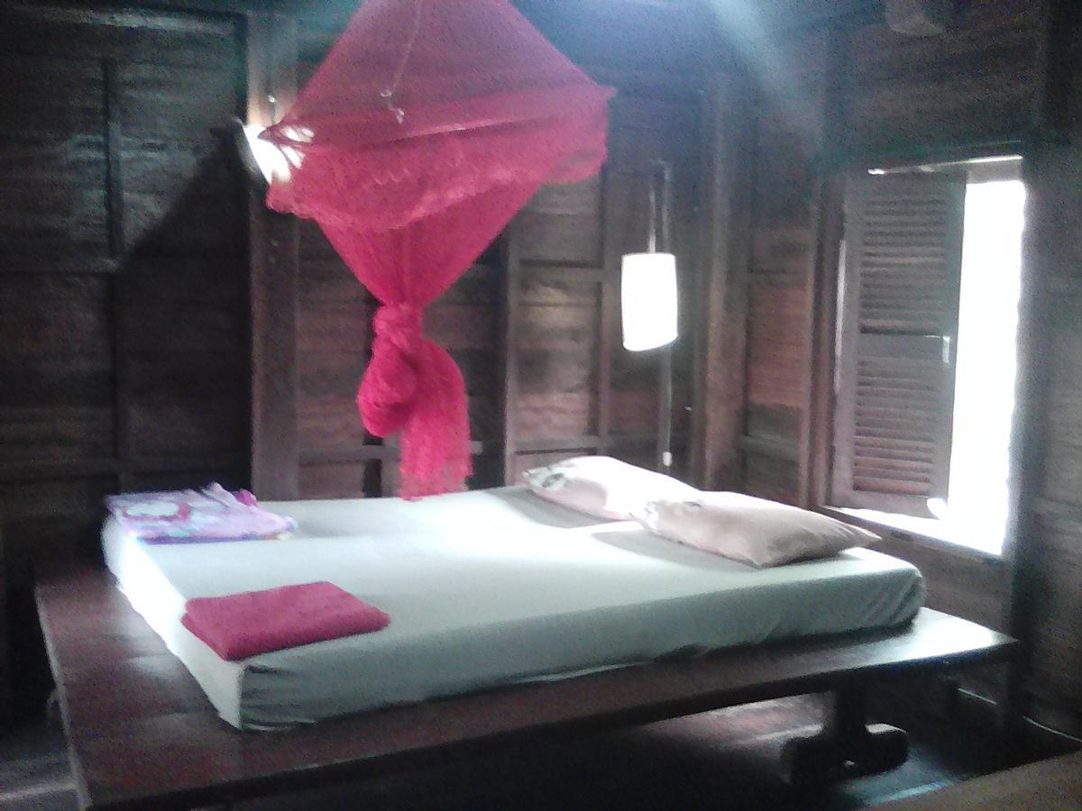 Nature House Eco-Lodge&jungle trek Banlung Exterior foto