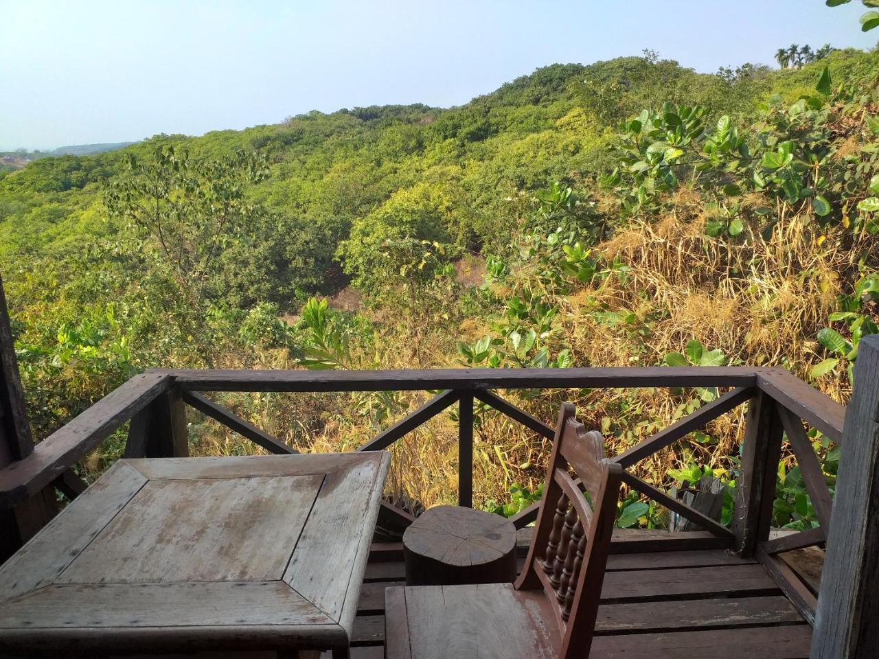 Nature House Eco-Lodge&jungle trek Banlung Exterior foto