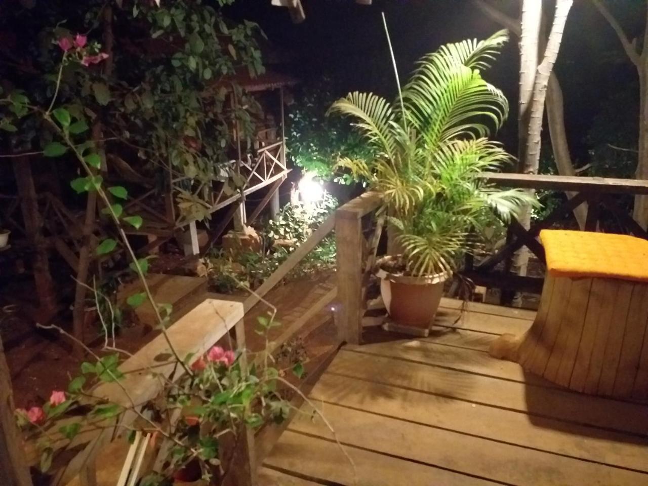 Nature House Eco-Lodge&jungle trek Banlung Exterior foto