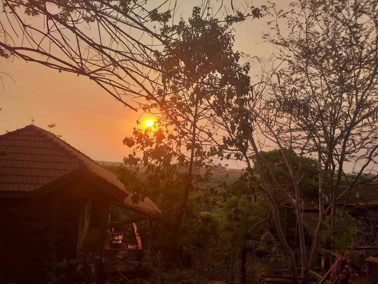 Nature House Eco-Lodge&jungle trek Banlung Exterior foto